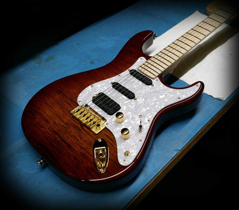 Kiesel/Carvin Bolt On Custom