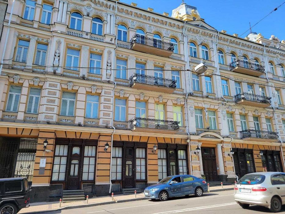 Без %! Оренда,фасад під ресторан, магазин вул.Михайлівська (500 кв.м.)