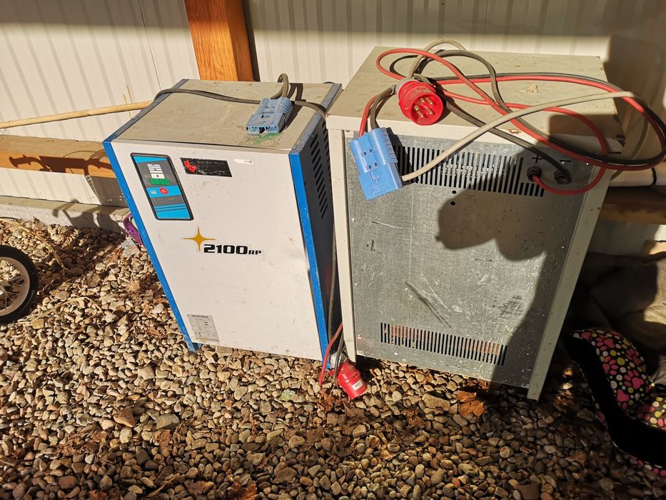 Wózek widłowy Unicarriers 18 Q Elektryczny Hyster Linde