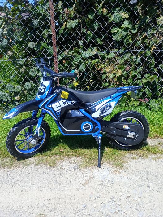 Cross akumulatorowy HECHT 500 w