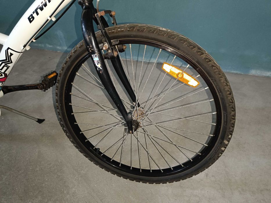 Bicicleta Roda 24 B'TWIN Poly 300 (9-13 anos)