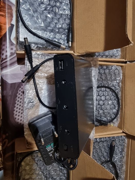 ДБЖ UPS 5V 9V 12V  Безперебійник ИБП для роутера +блок живлення 12в 2А