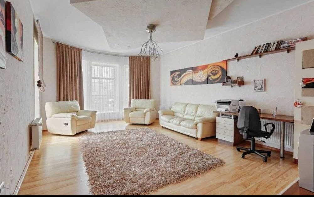 Аренда  дома  ул. Долгая гараж подва рядом с морем