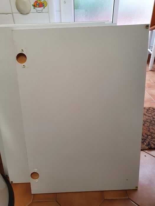 Portas e gavetas de cozinha