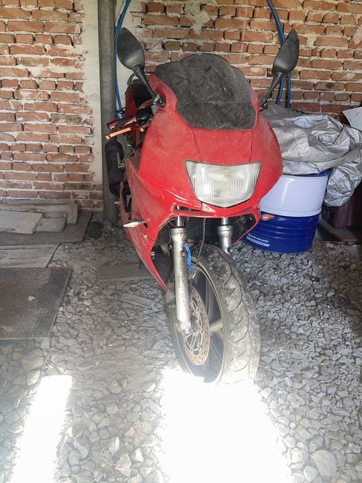 Продам honda cbr