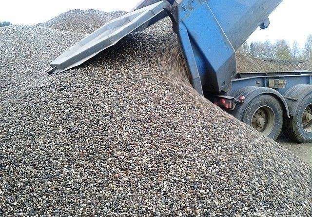 Щебінь, відсів, пісок. Вантажні перевезення до 6 т. Дрова ДОСТАВКА