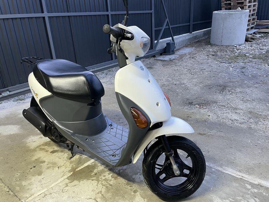 Suzuki lets 4 Інжектор