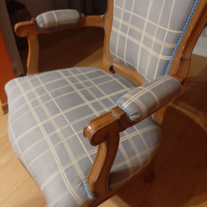 Cadeirão 2 em carvalho