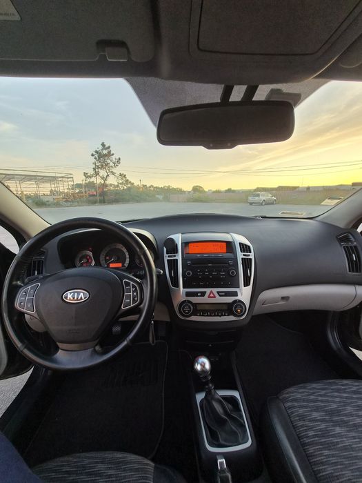 Kia ceed 1.4 coupe gasolina