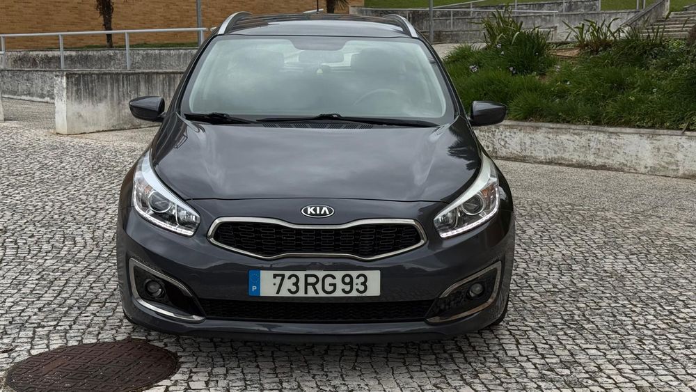 Kia Ceed SW 1.4 Crdi como novo