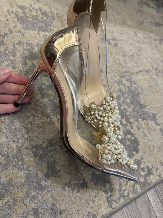 Туфлі лодочки прозорі