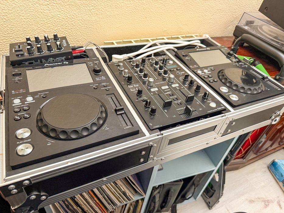 Xdj 700 Djm 450 mk2  e Case