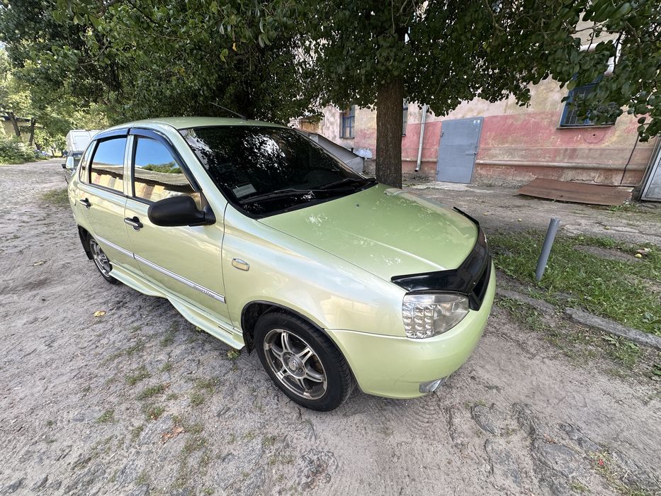 Продам Ваз Lada Kalina 1.6