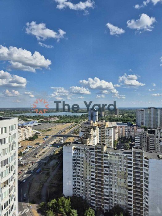 Продаж дизайнерської 5 кім. квартири вул. Гришка Михайла 9 Осокорки