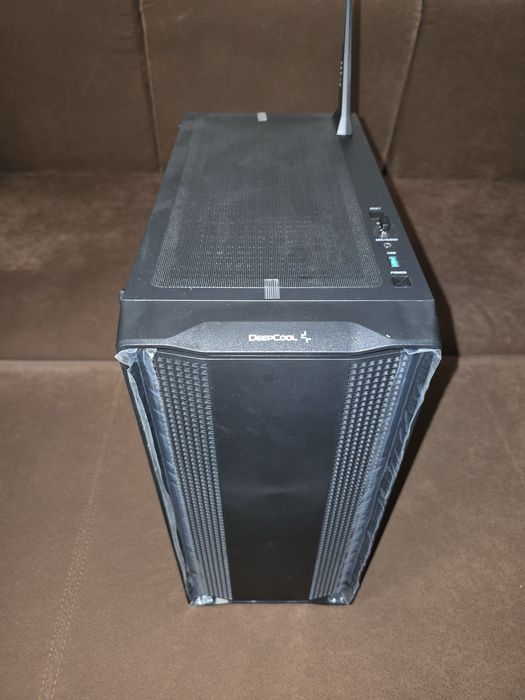 Komputer PC AMD Ryzen 7 7800X3D / 32 GB DDR5 / 1 TB / RTX 5070ti 16 GB
