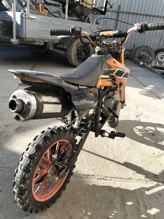 Дитячий бензиновий мототоцикл