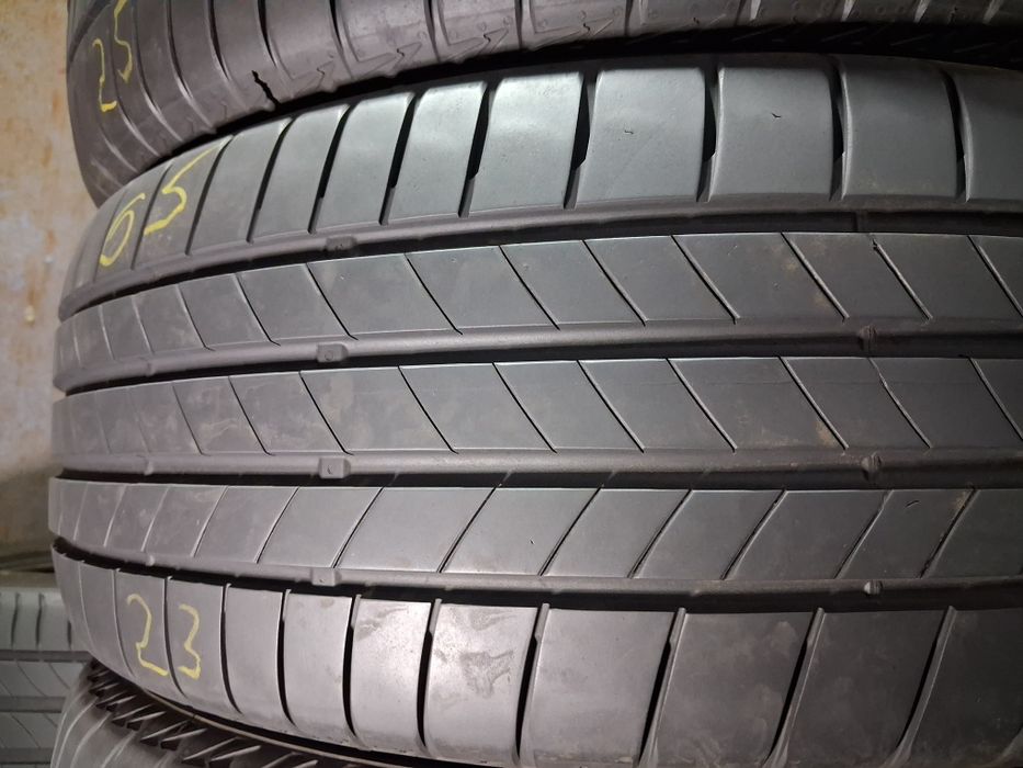 235/55 17 Bridgestone Turanza T 005 Шини б/у літо Комплект