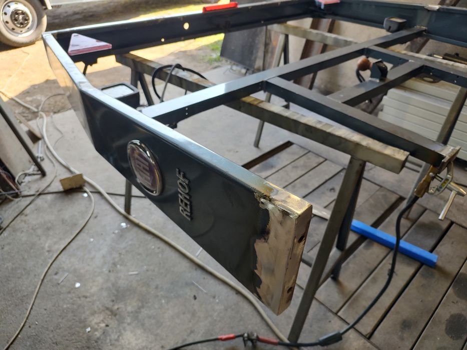 Naprawa spawanie auto lawet