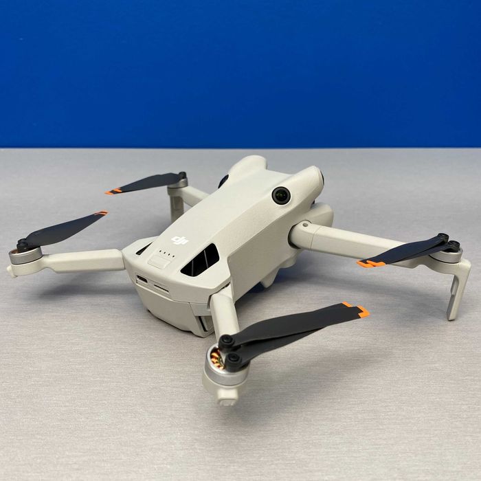 DJI Mini 4 Pro (DJI RC 2)