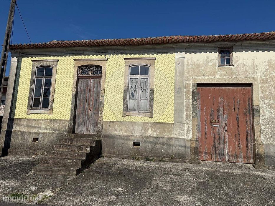 T2 House for Sale