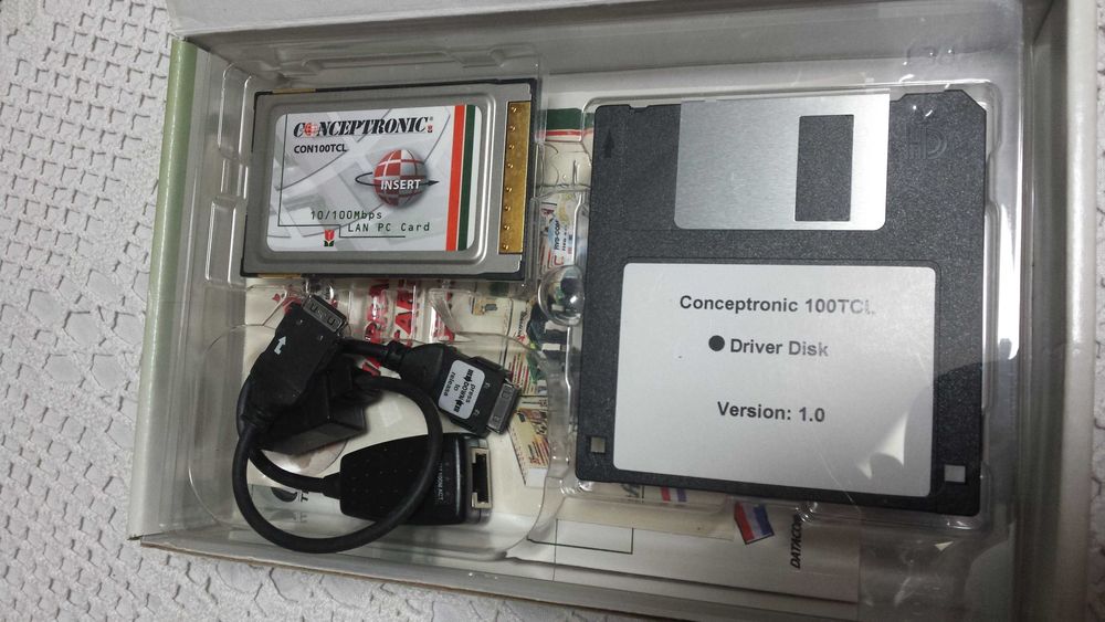 Conceptronic 10/100 Mbps Network Interface Card (NIC) PC Card64739993030785122