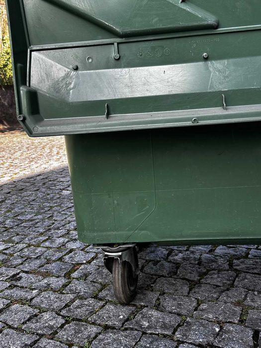 Contentores de Lixo 1100L CONTENUR – Industriais – 4 Rodas