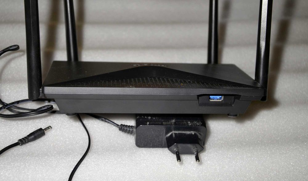 Маршрутизатор/роутер D-Link DIR-853/ USB 3.0/ 1000mb/s