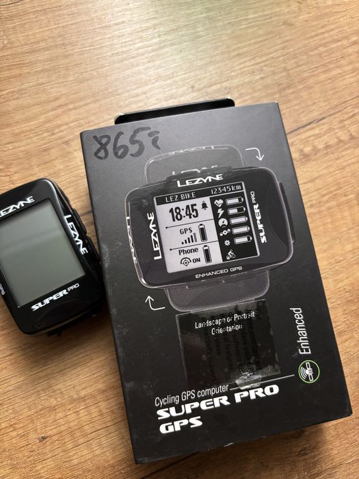 licznik GPS Lezyne  GPS Super PRO bardzo mało używany st.idealny
