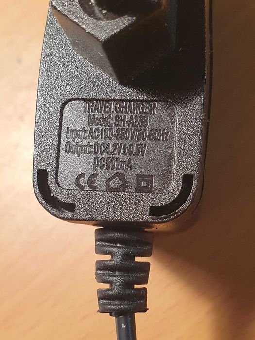 Сетевой блок питания SH-A288, выход 4,2V(DC) 500mA, штеккер Ø3,5х1,35 мм