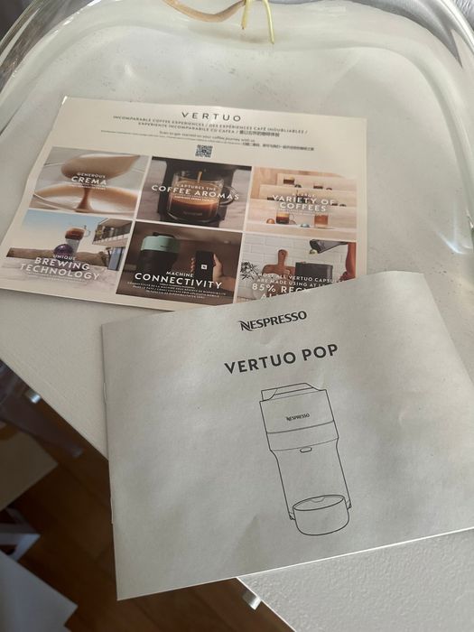 Máquina de café Nespresso Vertuo Pop