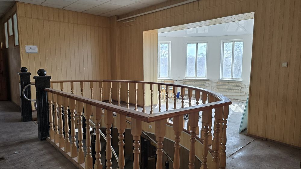 Продаж будівлі 452 м.кв. + 20,7 соток, Коростишів