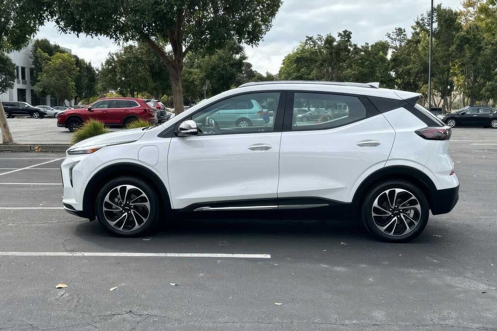 Chevrolet Bolt EUV Premier      2022
