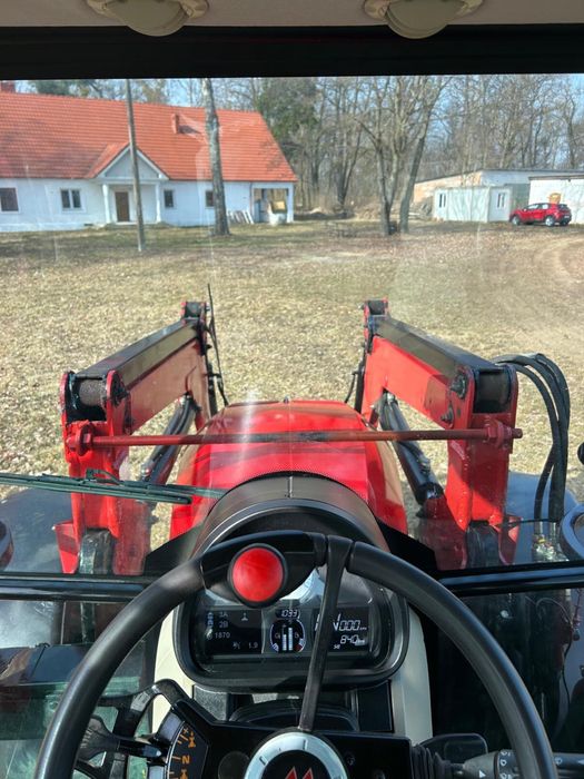 Massey ferguson 5711