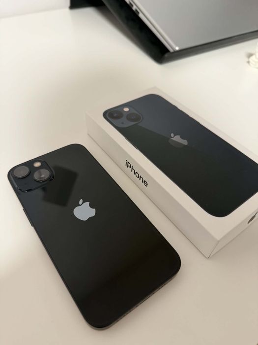 iPhone 13 Midnight, 128 GB pamięci