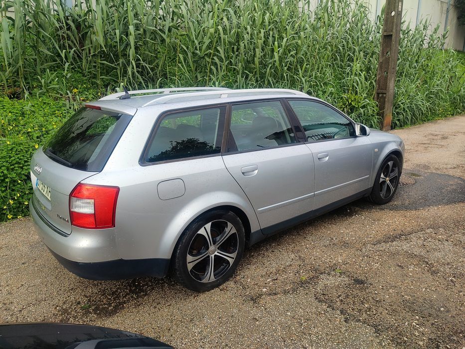 Audi A4 Avant 1 .9Tdi 130cv