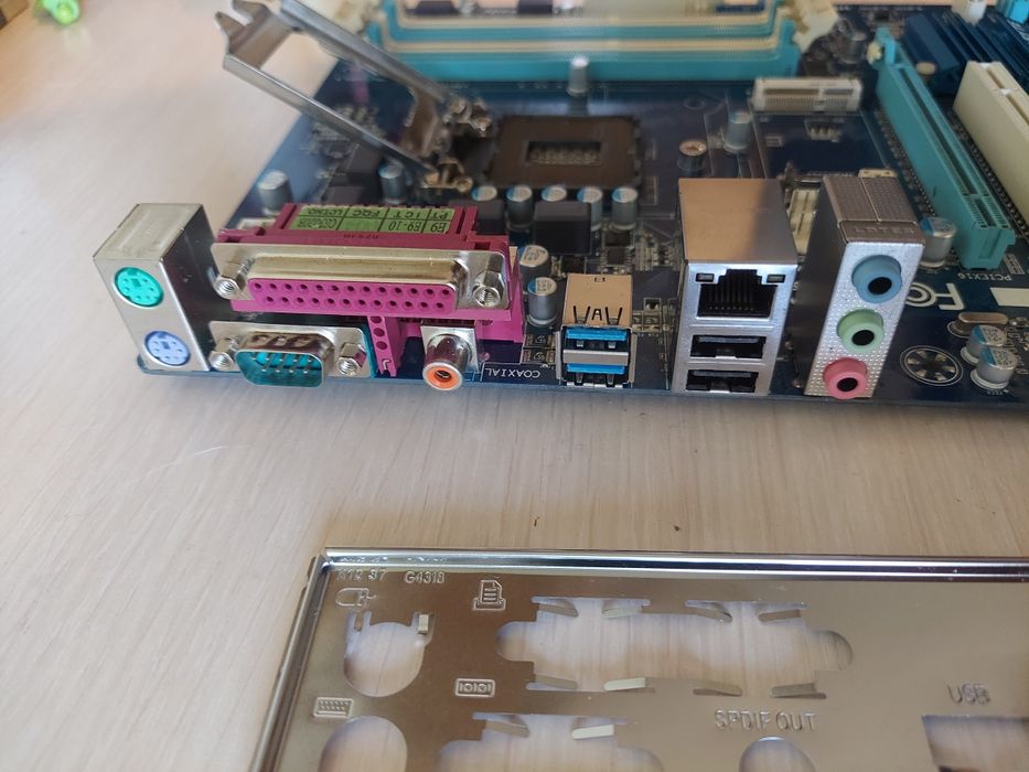 Материнская плата Gigabyte Ga P75 D3 s1155