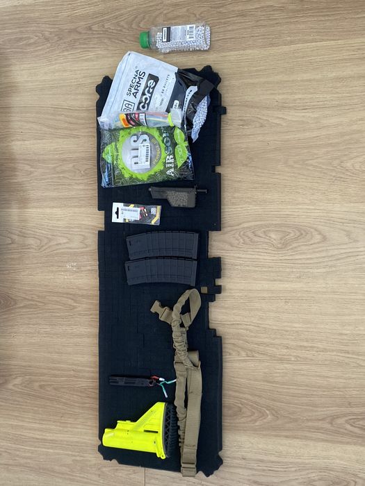 Arma de Airsoft FAB Defense MWG