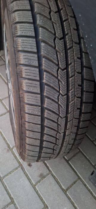 Całe koła oryginalne kołpaki citroen berlingo  205/65/15