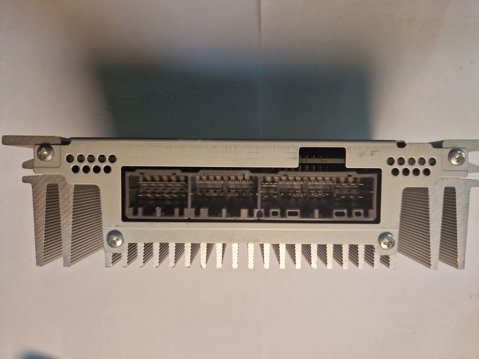 Wzmacniacz Hyundai KIA AMP-80SLE  AMP-400LME