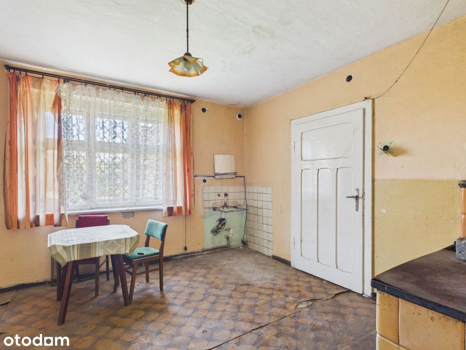 Dom przy lesie|spokojna okolica|piękne widoki