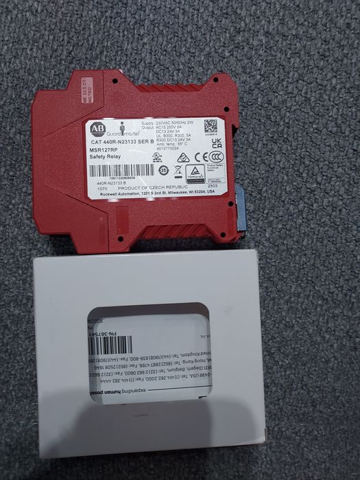 Przekaźnik bezpieczeństwa Allen-Bradley MSR 127 RP