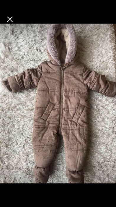 Kombinezon dziecięcy Disney George 74