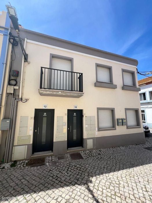 Apartamento T1 em Peniche