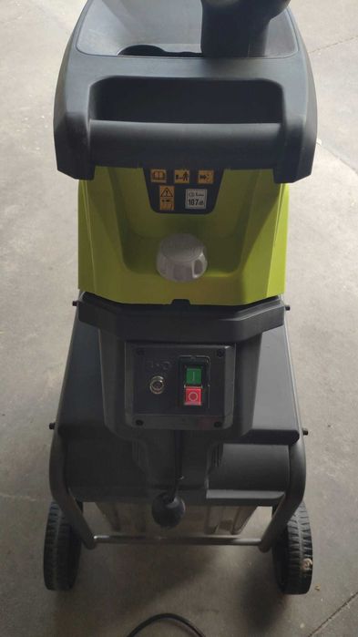 Triturador elétrico RYOBI