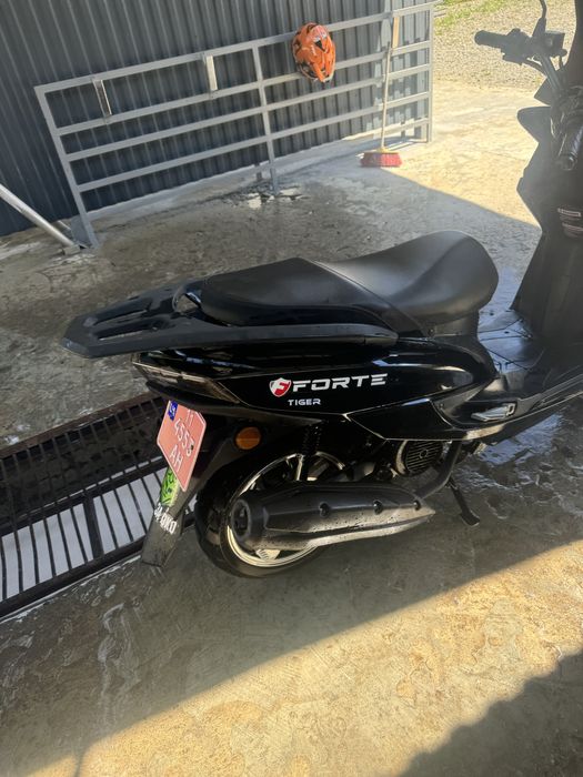 Продам Скутер 150 Кубв