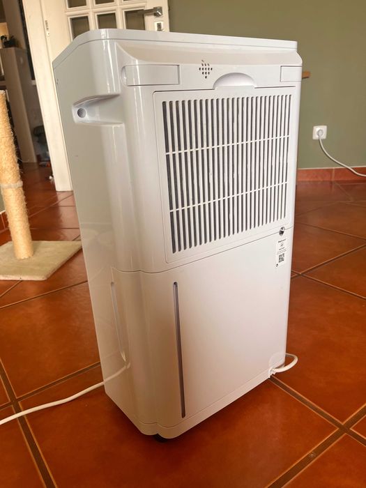 Desumidificador Pro Breeze 20L (Modo Roupa) — Pouco Uso, Excelente Estado