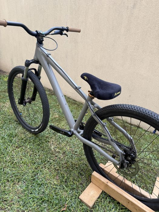 Bicicleta Dirt Jump / Street / Pump Track