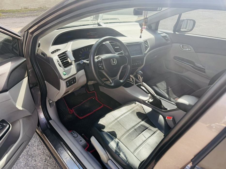 Honda civic 2012 г