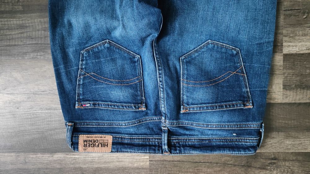 šwietne skinny HILFIGER 29/34 w super stanie