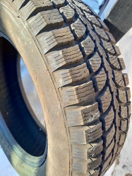 шина зимова 195/65  R15 торгова марка "КАМА"